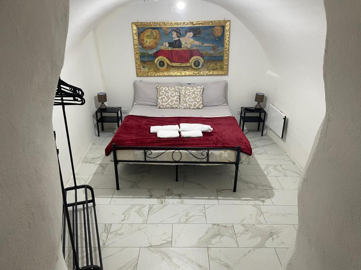 Mory&Clary Cave Palese Airport Bed & Breakfast Bari Exterior photo